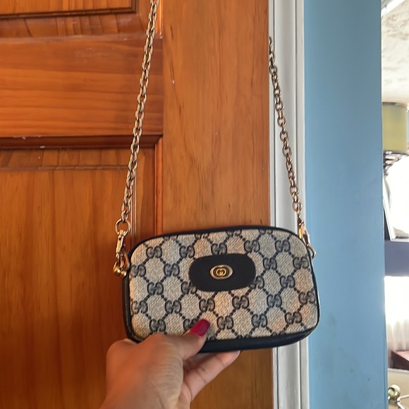 Vintage Gucci mini clutch - Picture 1 of 9